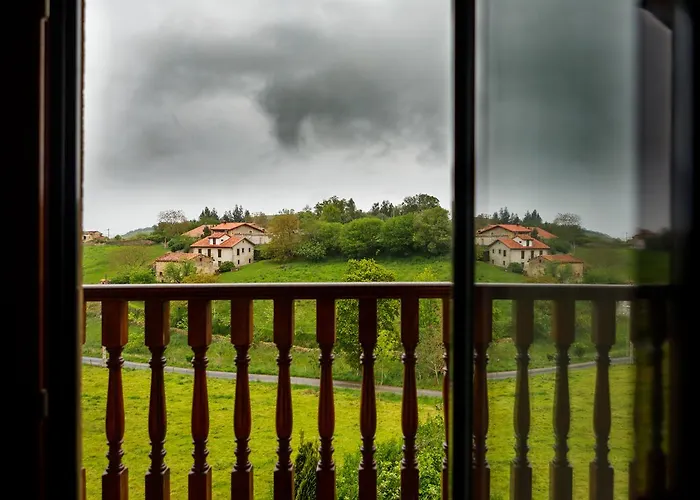 安东林康酒店 Abanillas